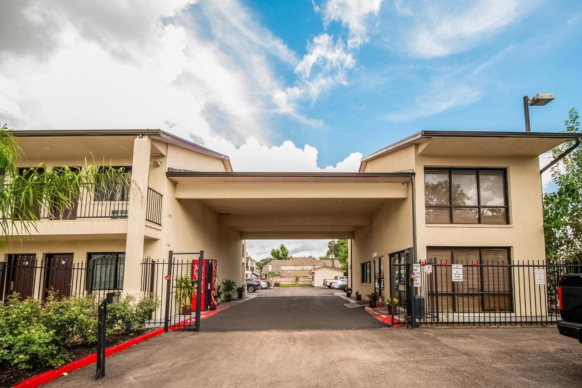 Oyo Hotel Houston N Fm-1960 Champions Tx Louetta Εξωτερικό φωτογραφία
